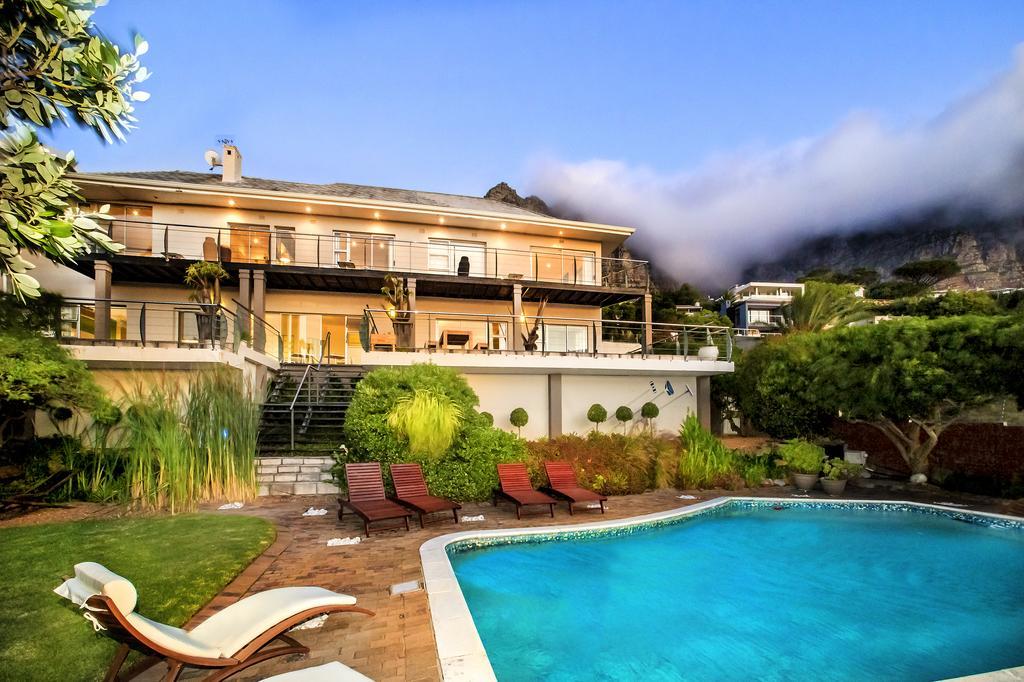 فندق Camps Bayفي  Atholl House المظهر الخارجي الصورة