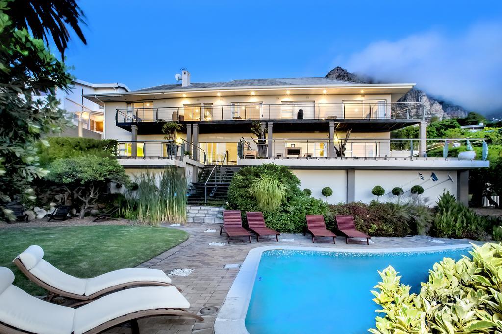 فندق Camps Bayفي  Atholl House المظهر الخارجي الصورة